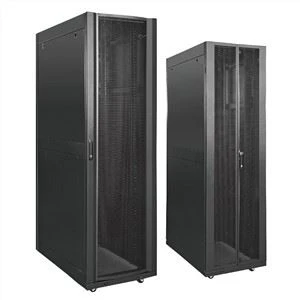Rack réseau en métal résistant aux séismes à plusieurs portes IP20
